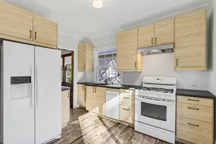 1480 Albert St N, Saint Paul, MN 55108 - Photo 8