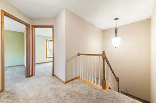 15726 Frisian Ln, Apple Valley, MN 55124 - Photo 12
