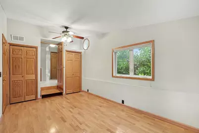 549 18th Avenue N, South Saint Paul, MN 55075 - Photo 10