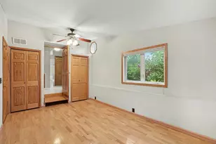549 18th Ave N, South Saint Paul, MN 55075 - Photo 10