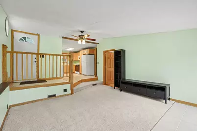 549 18th Avenue N, South Saint Paul, MN 55075 - Photo 2