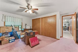101 Park Ln, Kenyon, MN 55946 - Photo 42