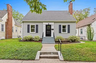 1658 Sherburne Ave, Saint Paul, MN 55104 - Photo 1