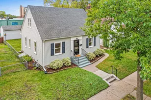 1658 Sherburne Ave, Saint Paul, MN 55104 - Photo 2