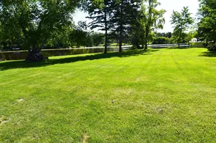 1217 Taft St E, Thief River Falls, MN 56701 - Photo 38