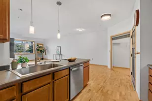 2530 E 34th St, Minneapolis, MN 55406 - Photo 12