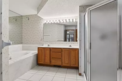 18512 Lime Tree Court, Minnetonka, MN 55345 - Photo 12