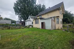 781 Lawson Ave E, Saint Paul, MN 55106 - Photo 2