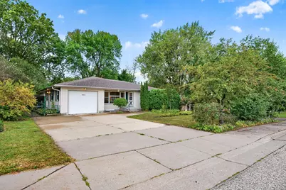 304 Territorial Street E, Watertown, MN 55388 - Photo 2