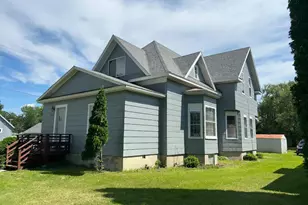 230 11th St N, Breckenridge, MN 56520 - Photo 2