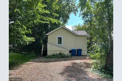 253 Peninsula Road, Medicine Lake, MN 55441 - Photo 12