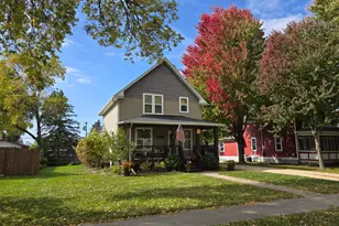 540 Forest St, Kenyon, MN 55946 - Photo 2