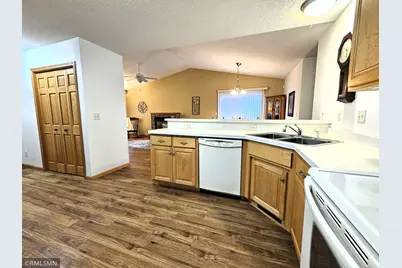 110 5th Street SE, Pine City, MN 55063 - Photo 6
