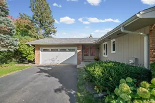 10243 Rich Rd, Bloomington, MN 55437 - Photo 4