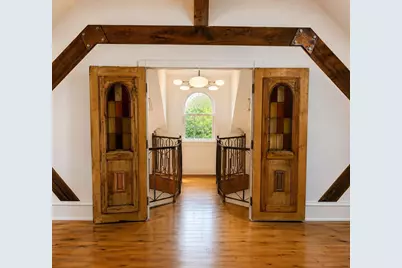 383 Portland Avenue #Carriage House, Saint Paul, MN 55102 - Photo 2