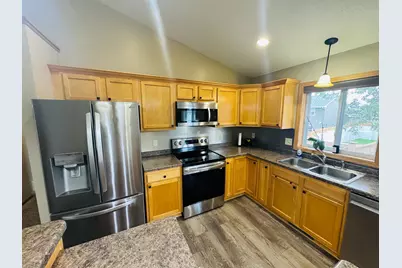 1345 Osprey Court, New Richmond, WI 54017 - Photo 16