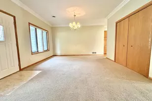 1112 Travis Rd, Marshall, MN 56258 - Photo 6