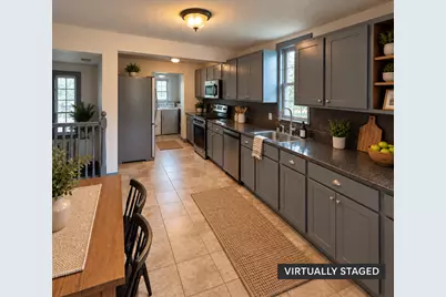 878 Monroe Court, Saint Paul, MN 55102 - Photo 6
