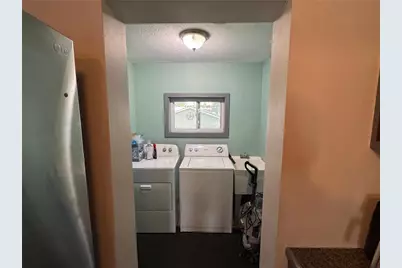 878 Monroe Court, Saint Paul, MN 55102 - Photo 14