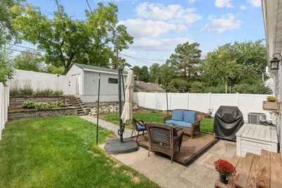2828 Alabama Avenue S, Saint Louis Park, MN 55416 - Photo 2