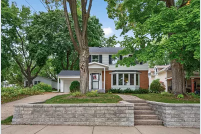 1216 1st Street S, Stillwater, MN 55082 - Photo 2