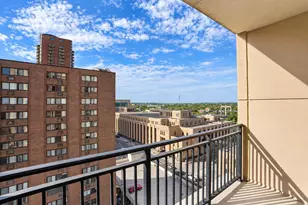 100 3rd Ave S, Minneapolis, MN 55401 - Photo 2