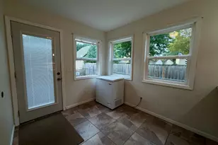 864 Delaware Ave, Saint Paul, MN 55107 - Photo 10