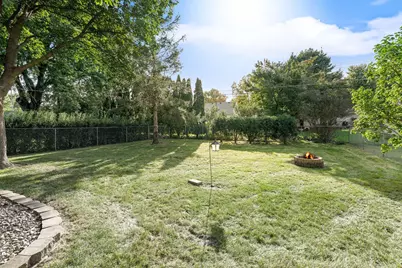 1405 5th Street NW, Austin, MN 55912 - Photo 12