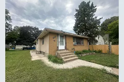 3247 Logan Avenue N, Minneapolis, MN 55412 - Photo 4