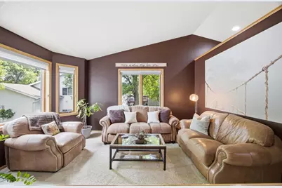 1709 33 1/2 Street S, Moorhead, MN 56560 - Photo 4