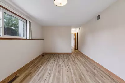 1616 Sandhurst Avenue E, Maplewood, MN 55109 - Photo 50