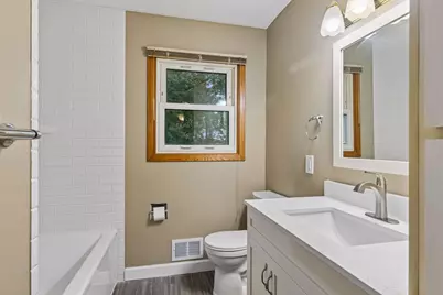 1616 Sandhurst Avenue E, Maplewood, MN 55109 - Photo 44