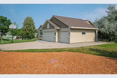 16185 Inglewood Drive, Lakeville, MN 55044 - Photo 2