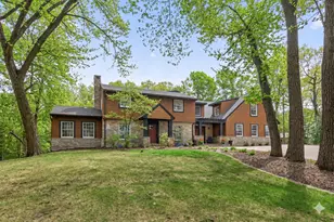 19055 Ridgewood Rd, Deephaven, MN 55391 - Photo 1