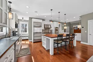 19055 Ridgewood Rd, Deephaven, MN 55391 - Photo 14