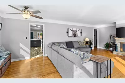 6938 Stevens Avenue S, Richfield, MN 55423 - Photo 2
