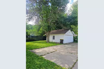 922 E 1st Street, Fairmont, MN 56031 - Photo 32