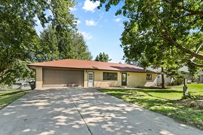 2566 Beacon Street, Roseville, MN 55113 - Photo 2