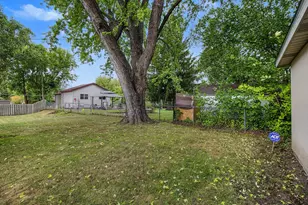 830 Pedersen St, Saint Paul, MN 55119 - Photo 16