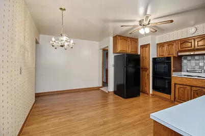 830 Pedersen Street, Saint Paul, MN 55119 - Photo 6