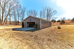 27441 160th St, Paynesville, MN 56362 - Photo 1