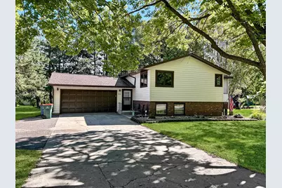 814 10th Street SW, Wadena, MN 56482 - Photo 1