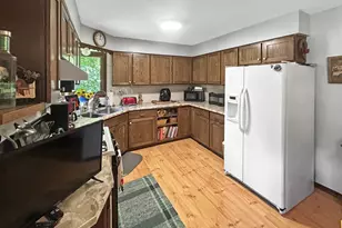 814 10th St SW, Wadena, MN 56482 - Photo 6