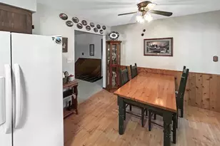 814 10th St SW, Wadena, MN 56482 - Photo 8