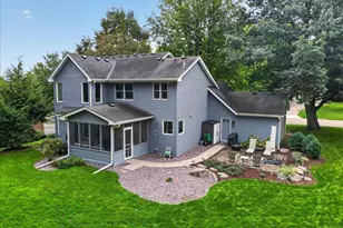 2398 Hunter Dr, Chanhassen, MN 55317 - Photo 8