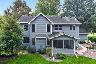 2398 Hunter Dr, Chanhassen, MN 55317 - Photo 6