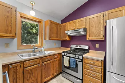 2824 McKinley Drive, Woodbury, MN 55125 - Photo 16