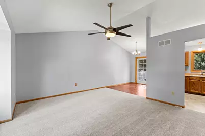 2824 McKinley Drive, Woodbury, MN 55125 - Photo 8