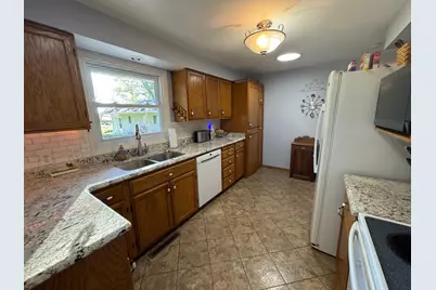 1655 Woodcrest Avenue, Owatonna, MN 55060 - Photo 12