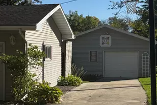 1655 Woodcrest Ave, Owatonna, MN 55060 - Photo 4